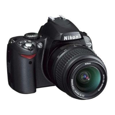 Лот: 6092758. Фото: 1. Nikon D40+ объектив Nikon 18-55mm... Цифровые зеркальные