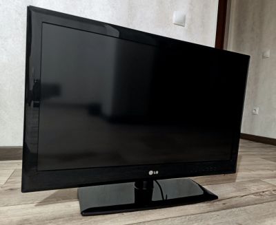 Лот: 20008607. Фото: 1. Телевизор LG 32LE3300. Телевизоры