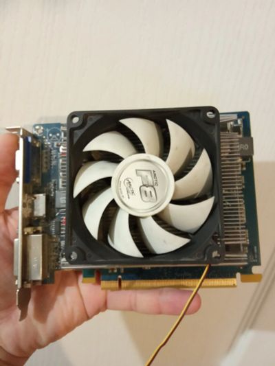 Лот: 12494018. Фото: 1. Geforce GT 240 512Mb DDR3. Видеокарты