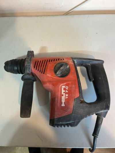 Лот: 24567989. Фото: 1. Перфоратор Hilti TE 7-c (г3252к... Электроинструмент