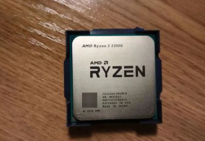 Лот: 21425765. Фото: 1. процессор Ryzen 3 2200g. Процессоры