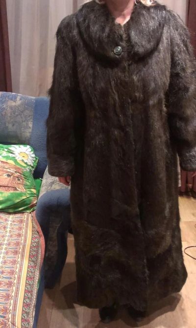 Лот: 4620510. Фото: 1. шуба теплая длинная. Верхняя одежда