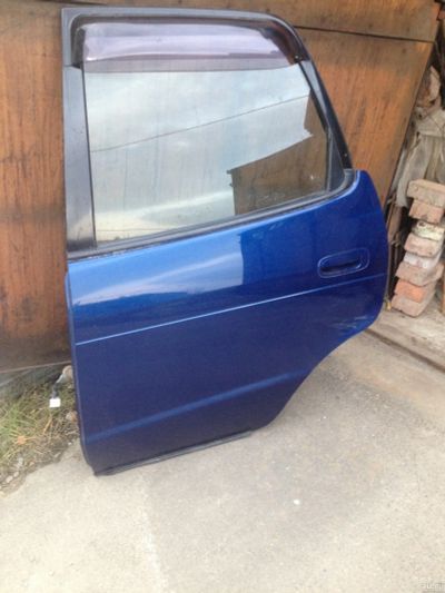 Лот: 18216409. Фото: 1. Дверь задняя левая Toyota Corolla... Кузов