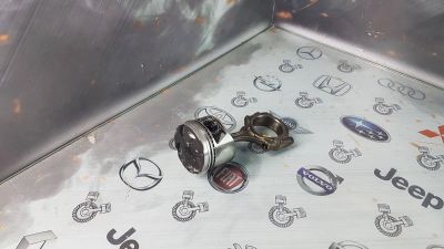 Лот: 23584688. Фото: 1. Поршень с шатуном Toyota Mark... Двигатель и элементы двигателя