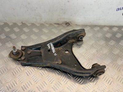 Лот: 22460417. Фото: 1. рычаг нижний Nissan Terrano D10. Двигатель и элементы двигателя