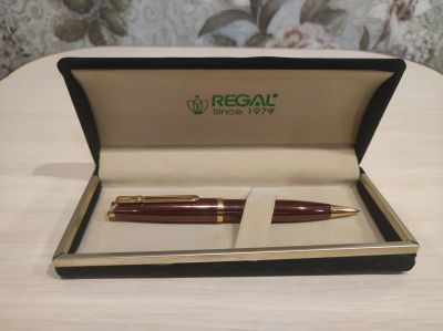 Лот: 20938603. Фото: 1. Ручка подарочная Regal1979. Ручки шариковые, перьевые