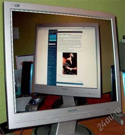 Лот: 137632. Фото: 1. Монитор Philips 170S. ЖК-мониторы