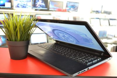 Лот: 14813764. Фото: 1. Ноутбук Игровой Lenovo б/у. Ноутбуки