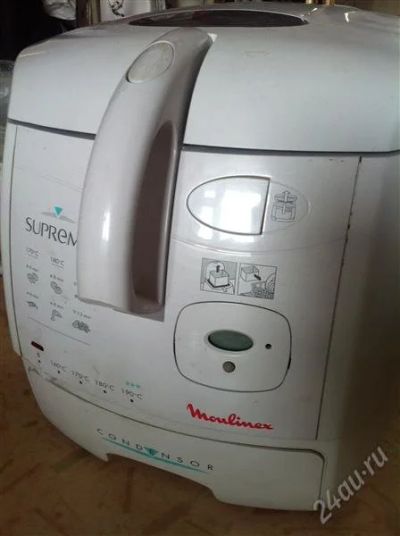 Лот: 2588772. Фото: 1. Продам фритюрницу Moulinex Supremia. Кухонная