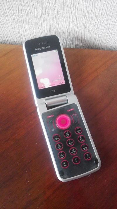 Лот: 11522899. Фото: 1. Sony ericsson Т707. Кнопочные мобильные телефоны