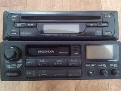 Лот: 4099630. Фото: 1. Автомагнитола штатная Honda. Автомагнитолы