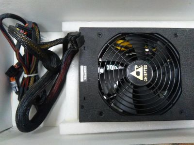 Лот: 5059957. Фото: 1. Блок питания Chieftec Navitas... Корпуса, блоки питания