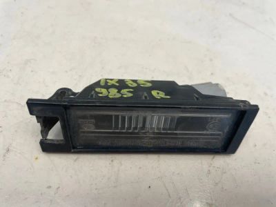 Лот: 23018165. Фото: 1. подсветка номера Hyundai IX35... Двигатель и элементы двигателя