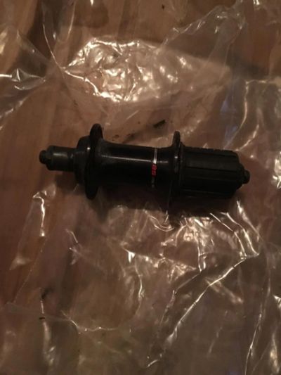 Лот: 7599453. Фото: 1. Втулка задняя shimano под v-brake. Запчасти