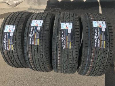 Лот: 20667505. Фото: 1. Зимняя резина 275/40 R-20 " Royal... Шины