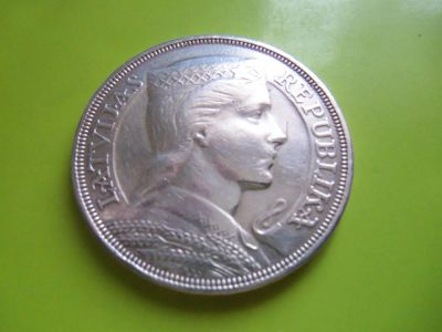 Лот: 3562964. Фото: 1. Латвия 5 лат 1931 г.,серебро,подлинник... Страны СНГ и Балтии