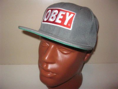 Лот: 3375182. Фото: 1. Кепка с прямым козырьком Obey... Головные уборы