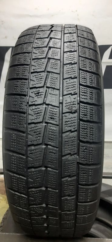 Лот: 19841965. Фото: 1. 185/65R15 88T Dunlop Winter Maxx... Шины
