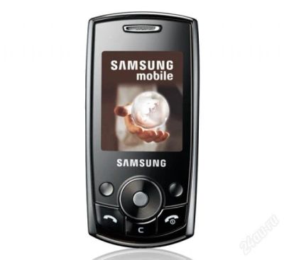 Лот: 2584448. Фото: 1. Телефон Samsung J700 - Чёрный... Кнопочные мобильные телефоны