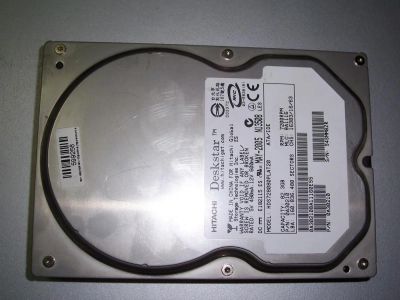 Лот: 3962814. Фото: 1. Жесткий диск Hitachi 80 Гб. Жёсткие диски (HDD)