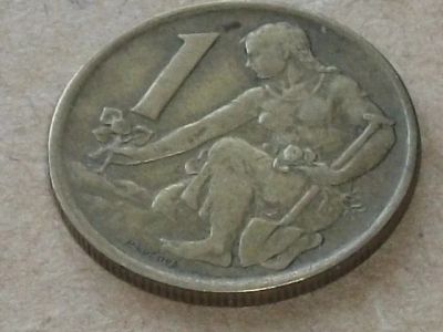 Лот: 8766309. Фото: 1. Монета 1 крона одна Чехословакия... Европа