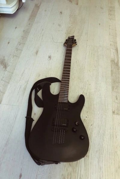 Лот: 14359147. Фото: 1. электрогитара Schecter Diamond... Гитары