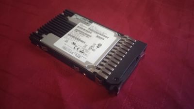 Лот: 25555708. Фото: 1. Жесткий диск HP 400GB 12G ME MU... Жёсткие диски (HDD)
