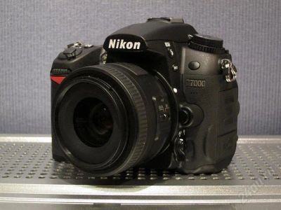 Лот: 2454905. Фото: 1. Nikon D7000 + 35mm/1.8G. Цифровые зеркальные