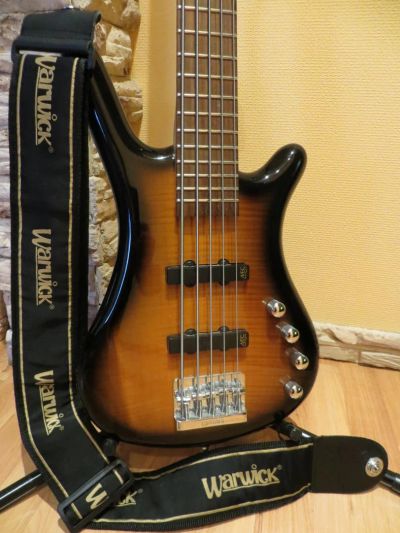Лот: 6406470. Фото: 1. Warwick Rockbass Corvette Classic... Гитары