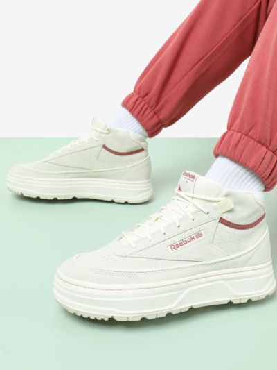 Лот: 25413047. Фото: 1. Кеды женские Reebok Club C Geo... Кеды, кроссовки, слипоны