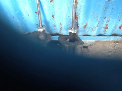 Лот: 7076440. Фото: 1. Стойки Nissan sunny fb15. Ходовая, подвеска, рулевое управление