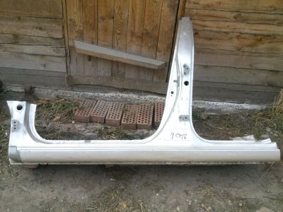 Лот: 11455397. Фото: 1. Порог левый Toyota Allion Premio... Кузов