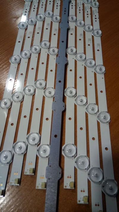 Лот: 15329471. Фото: 1. Новый! LED-подсветка SVG400A81... Светодиоды