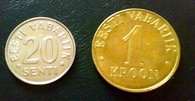 Лот: 102722. Фото: 1. Эстония 2 монеты 1997- 98 гг... Страны СНГ и Балтии