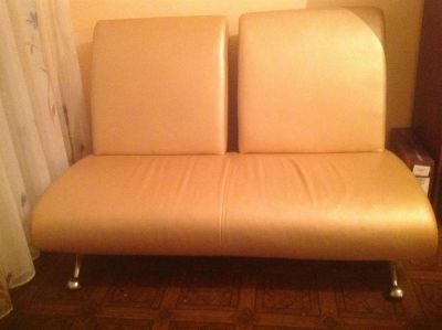 Лот: 3685133. Фото: 1. Маленький диван. Другое (офисная мебель и домашние кабинеты)