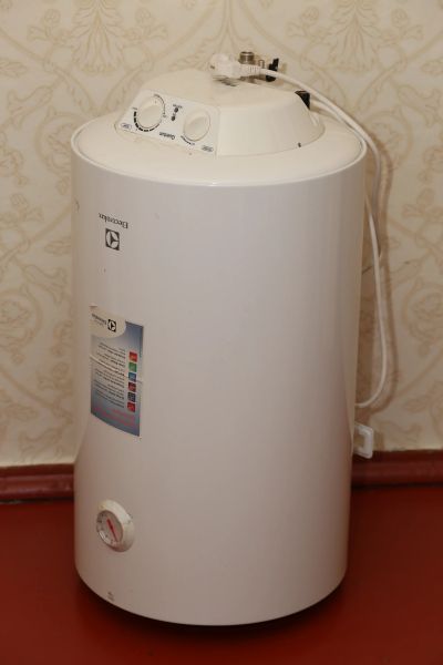 Лот: 11659087. Фото: 1. водонагреватель Electrolux EWH... Водонагреватели, бойлеры