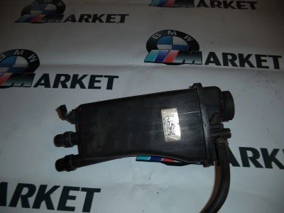 Лот: 3868279. Фото: 1. Расширительный бачок E39 BMW БМВ. Двигатель и элементы двигателя