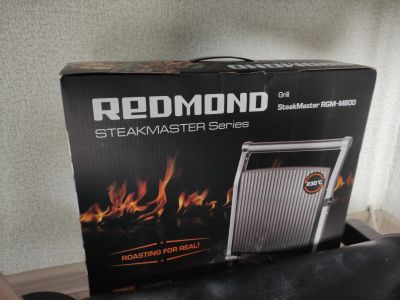 Лот: 19012919. Фото: 1. Гриль Redmond SteakMaster RGM-M800. Кухонная