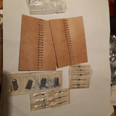 Лот: 25897691. Фото: 1. стабилитроны,диоды,варикапы. Диоды и тиристоры