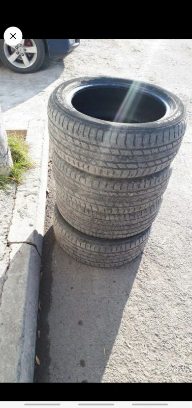 Лот: 15828701. Фото: 1. Nokian hakka blue 225/50 17. Шины