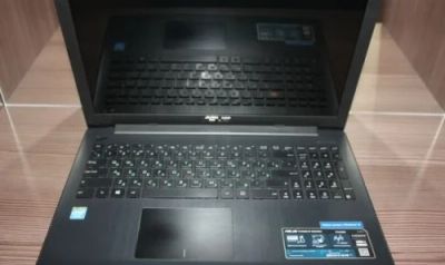 Лот: 9137197. Фото: 1. asus f553m не включается. Ноутбуки