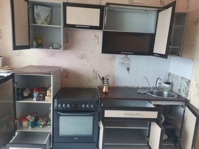 Лот: 20756091. Фото: 1. Кухонный гарнитур. Кухонные гарнитуры
