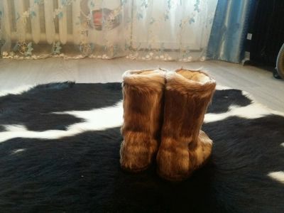 Лот: 10302131. Фото: 1. Унты детские из камуса оленя. Валенки, угги, унты