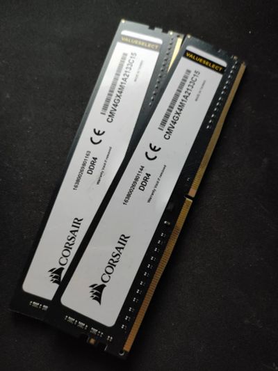 Лот: 20108616. Фото: 1. Оперативная память DDR4 Corsair... Оперативная память
