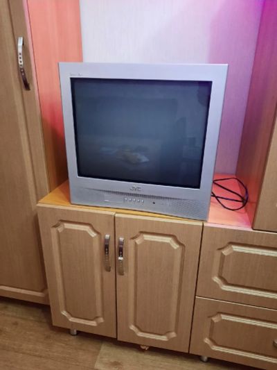 Лот: 16532414. Фото: 1. Телевизор JVC-AV-2107CE. Телевизоры