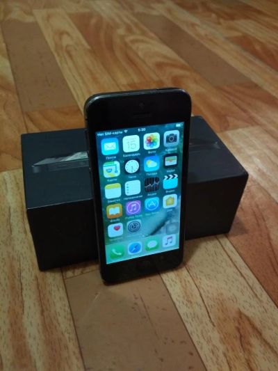 Лот: 8806329. Фото: 1. Смартфон Apple iPhone 5 16Gb. Смартфоны