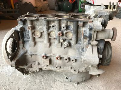 Лот: 15035768. Фото: 1. Блок цилиндров Mitsubishi 4G15... Двигатель и элементы двигателя