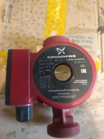 Лот: 17630287. Фото: 1. Насос Grundfos UPS 25-60 180. Насосы циркуляционные, нагнетательные