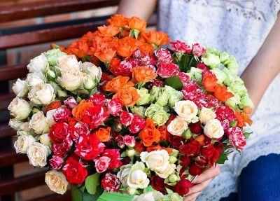 Лот: 7269887. Фото: 1. Сборный букет. Цветы на Щорса... Свежие цветы