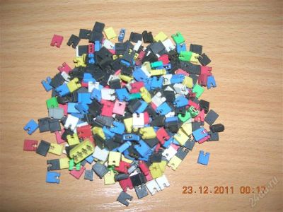 Лот: 6975443. Фото: 1. Перемычки (100 шт.). Другое (компьютеры, оргтехника, канцтовары)